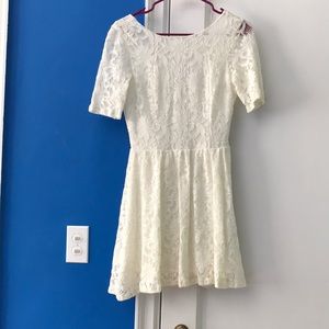 Women’s dress